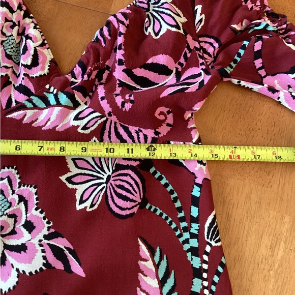 FARM Rio Pineapple Inspiration Gathered Dress  - M - Picture 9 of 16